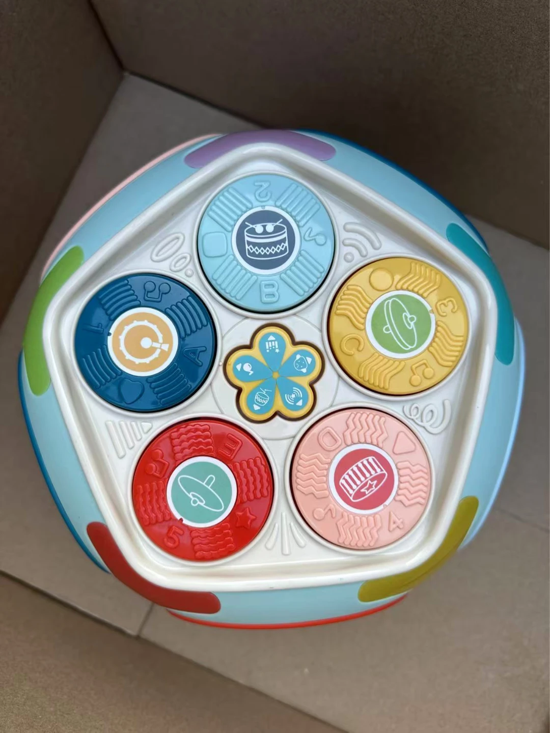 Kub Activity Cube Toy for Toddlers - photo 4