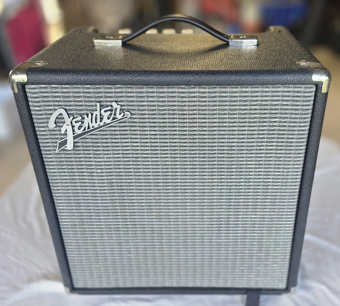 Fender Rumble 25 Bass Guitar Amplifier Combo Amp 25W