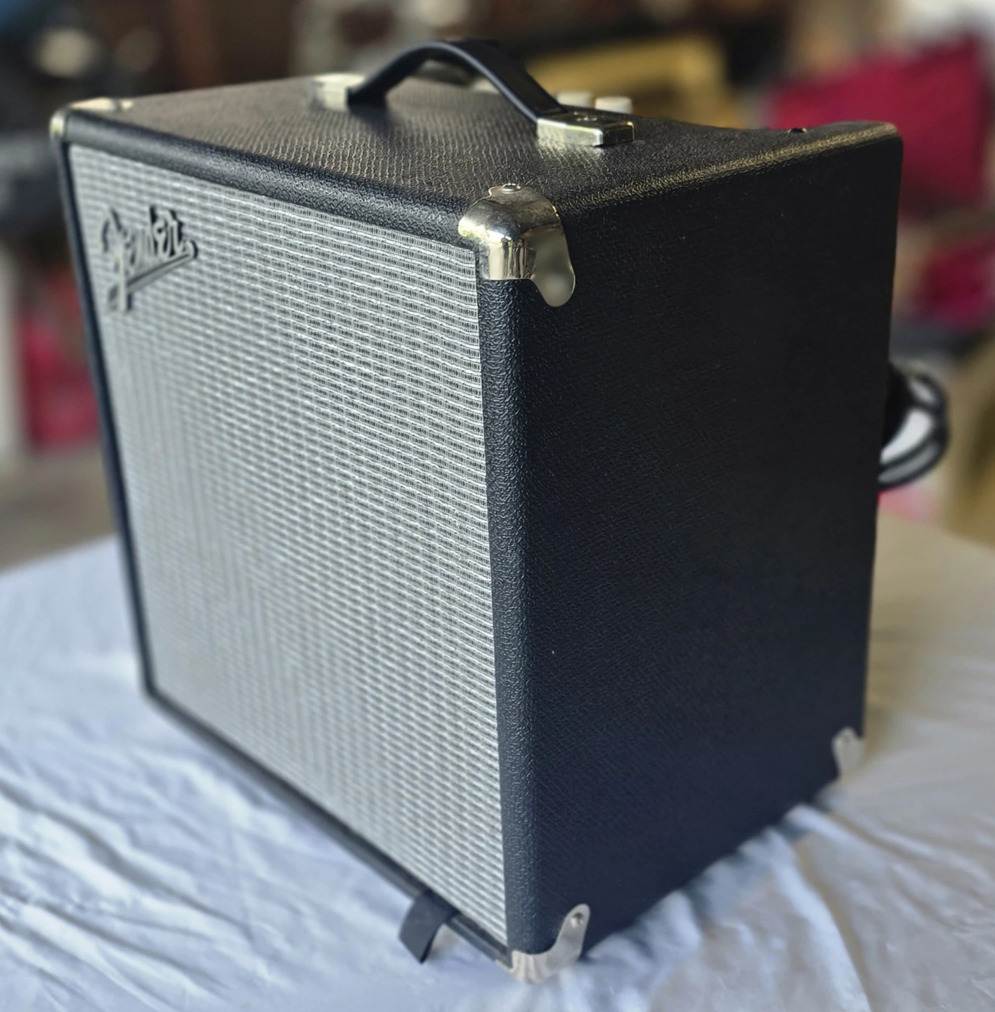 Fender Rumble 25 Bass Guitar Amplifier Combo Amp 25W - photo 3