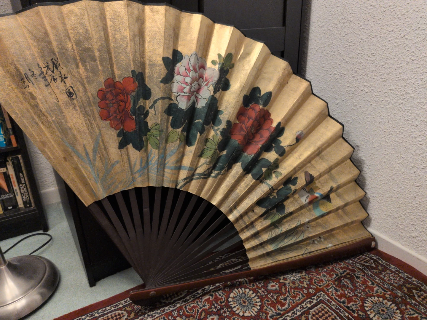 Decorative Folding Fan with Floral and Bird Motif