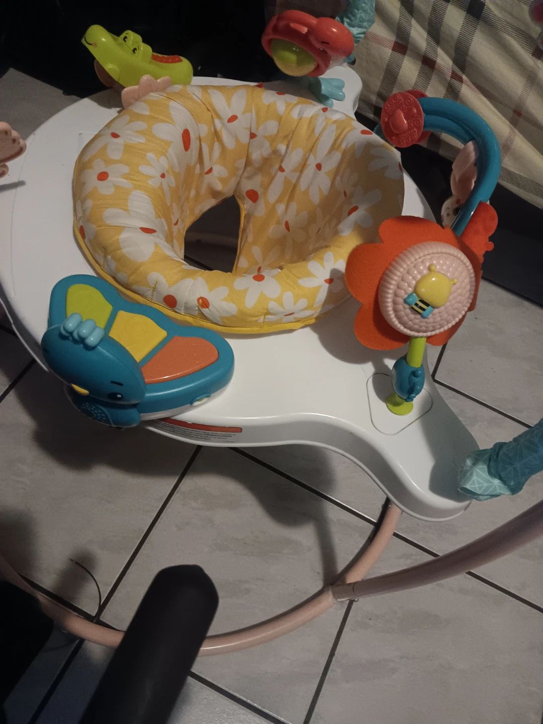 Summer Infant Baby Bouncer, and bath seats - photo 2