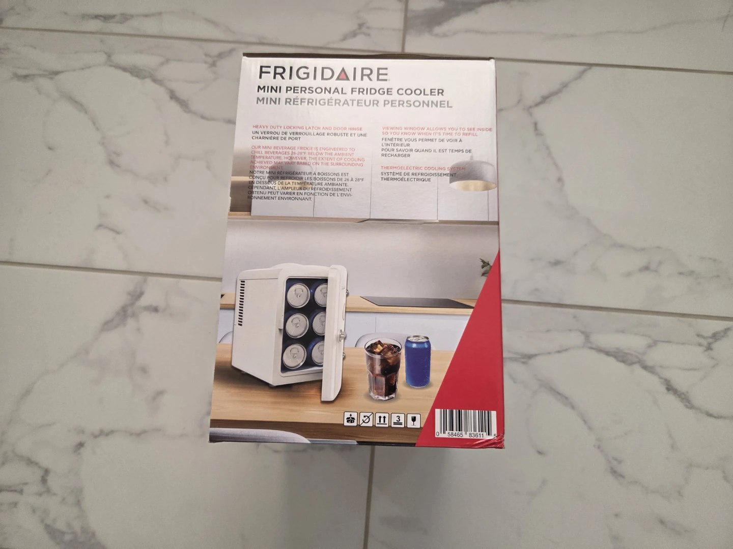 NEW Frigidaire Mini Personal Fridge Cooler - photo 3