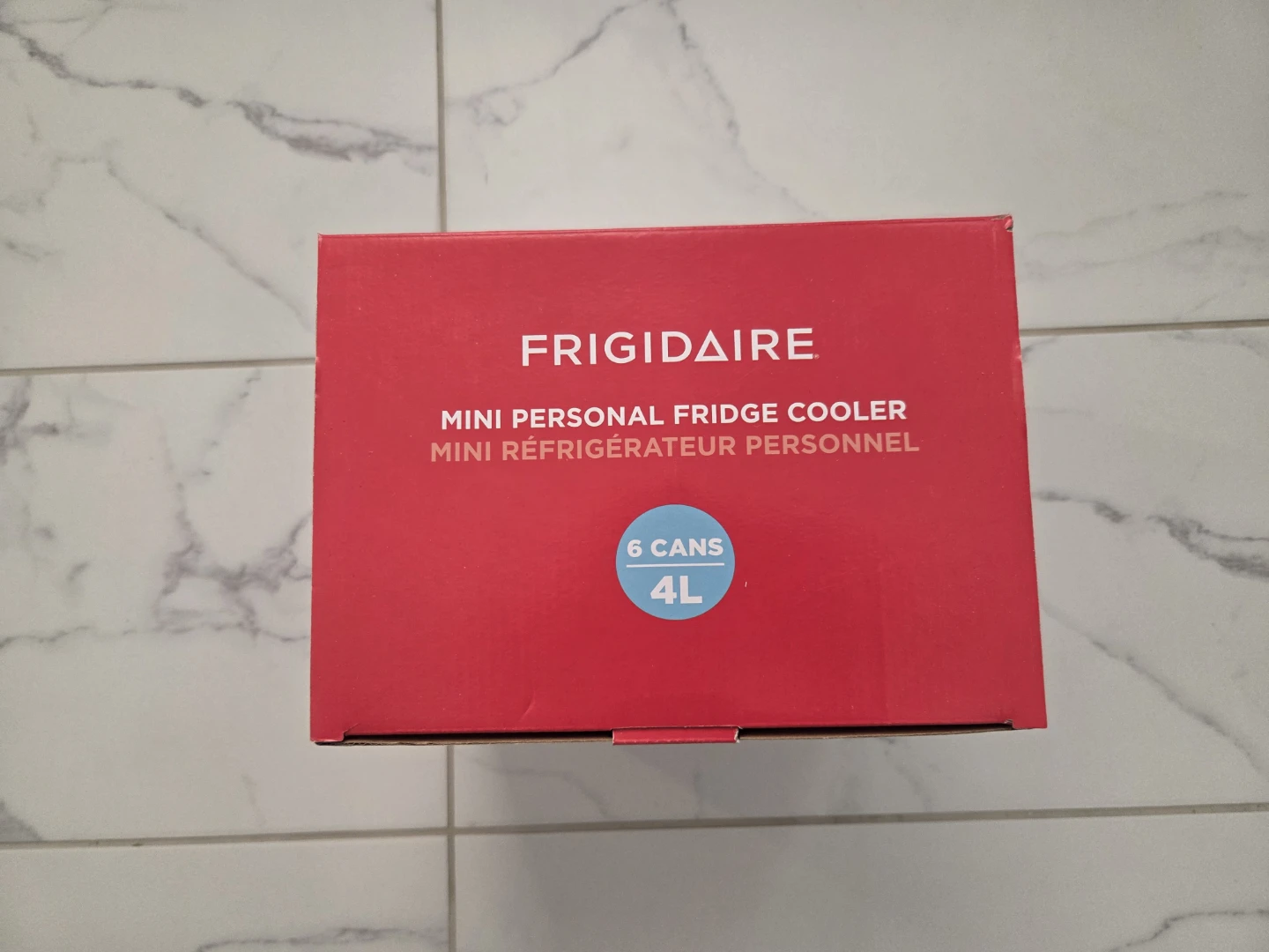 NEW Frigidaire Mini Personal Fridge Cooler - photo 4