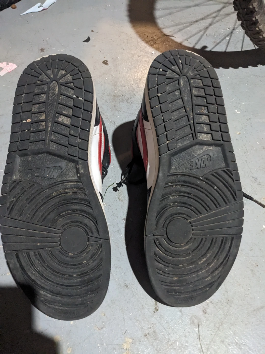 Air Jordan 1 Mid Sneakers - photo 3