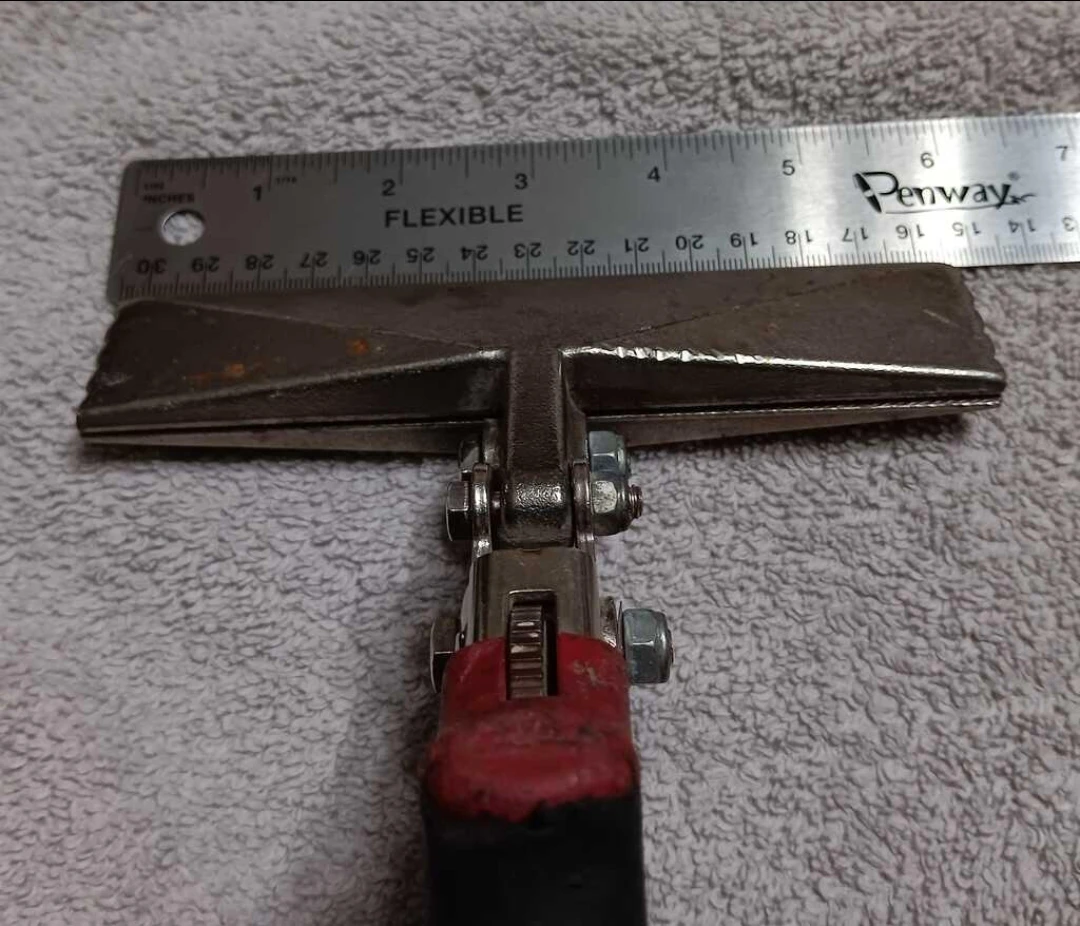 Malco brand Sheet Metal hand seem plier Tool