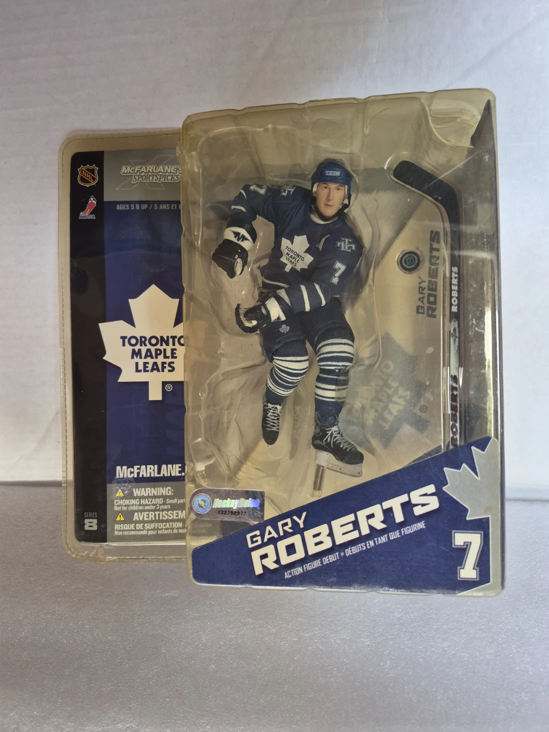 McFarlane Gary Roberts Toronto Maple Leafs Action Figure