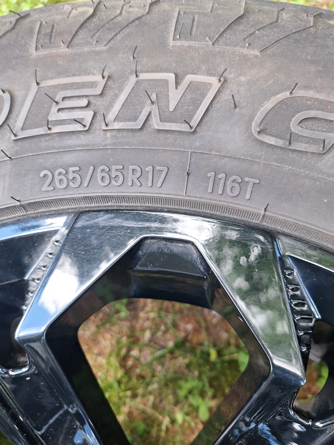 Toyo Open Country A/T Tire with Black Rim - photo 4
