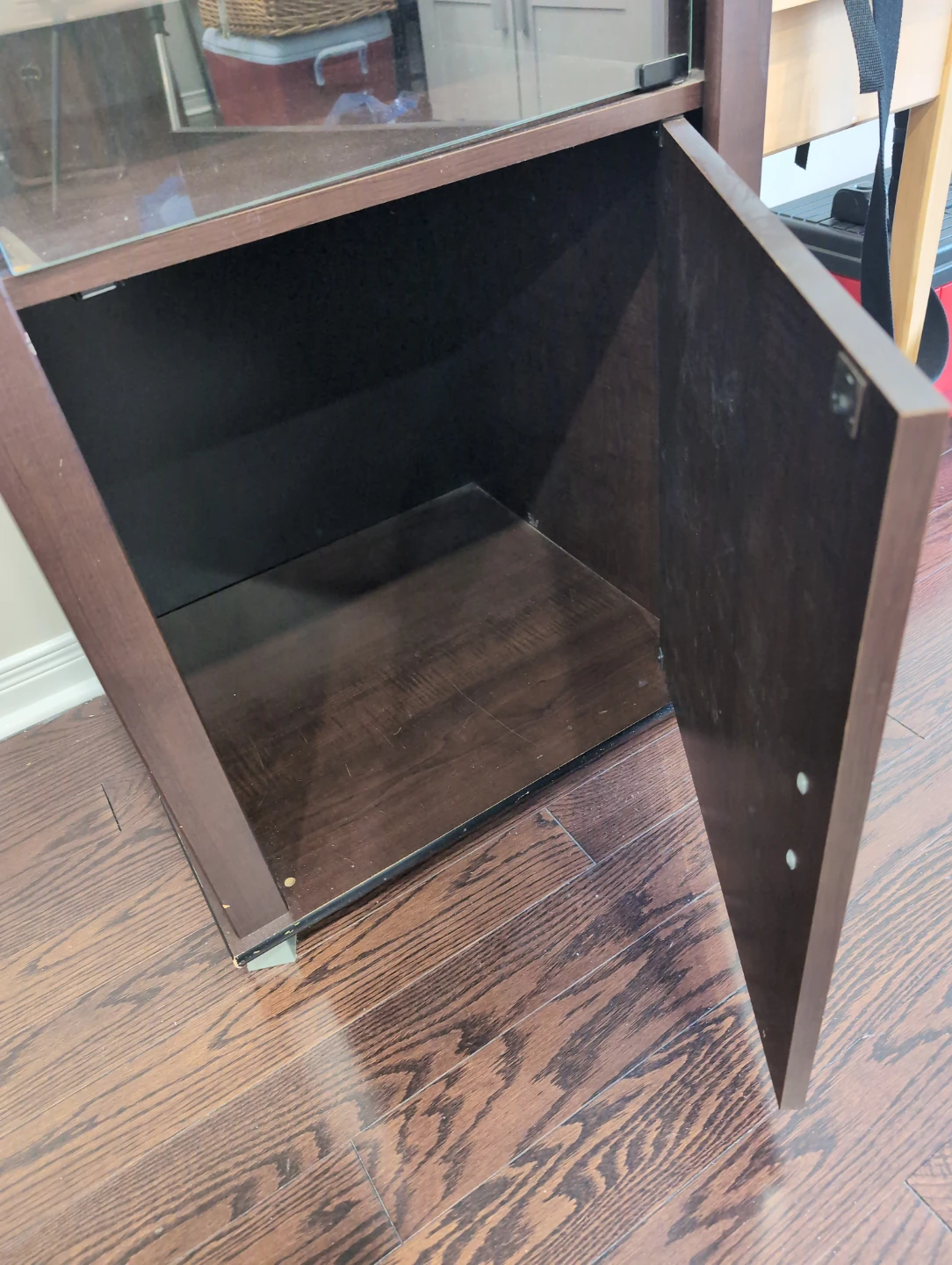 Dark Wood Entertainment Unit with Glass Display Cabinets - photo 3