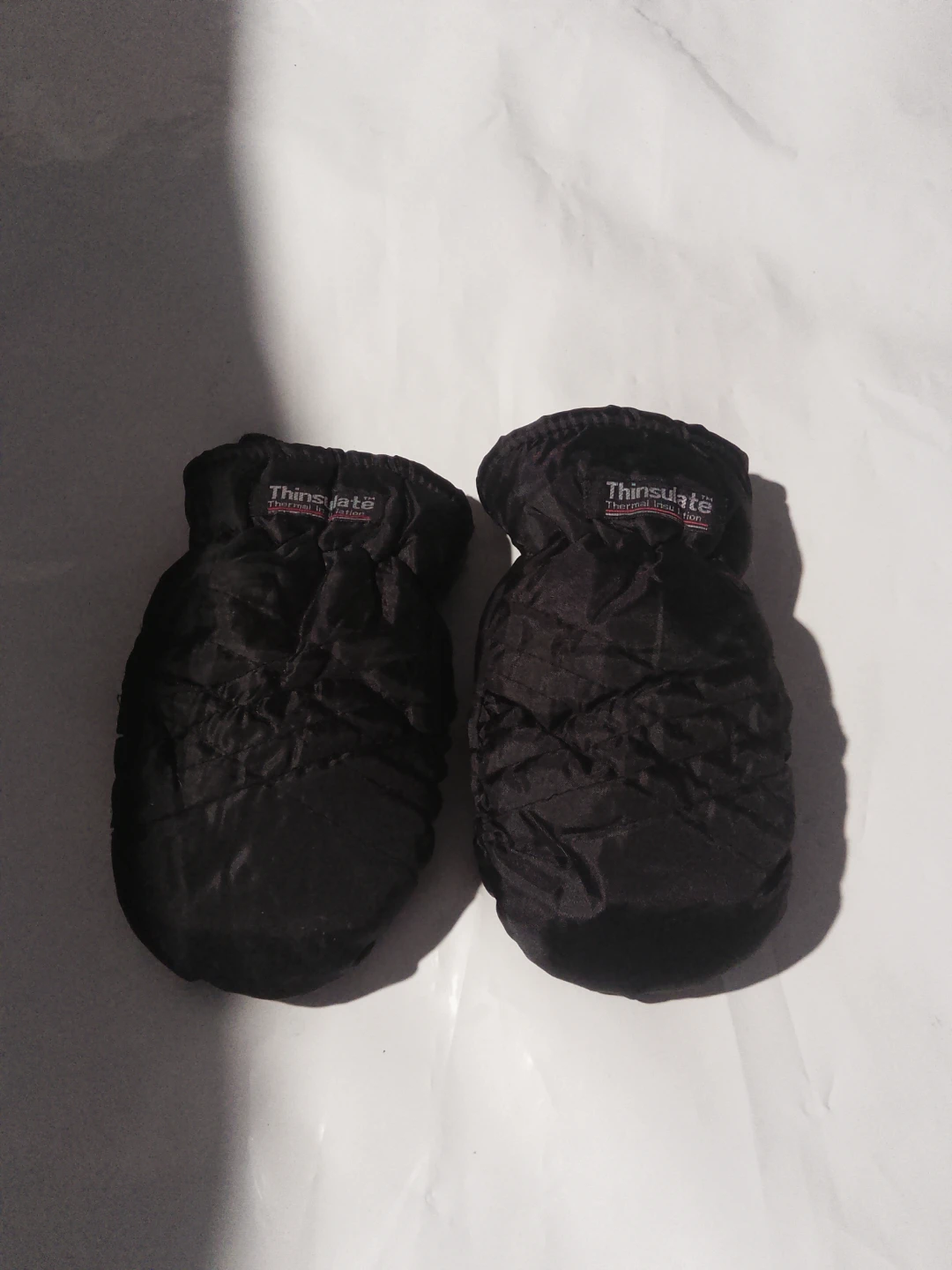 Black Thinsulate Mittens  Size 4-1