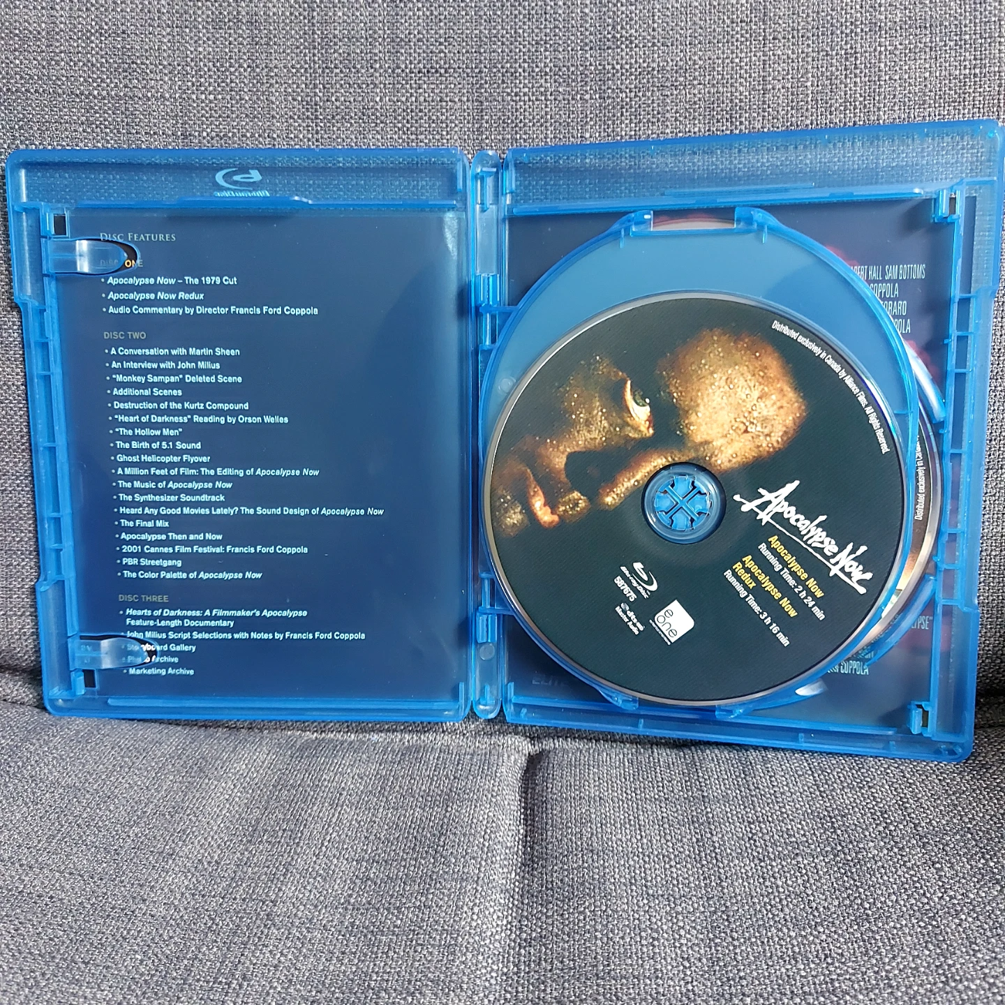 Apocalypse Now: Full Disclosure Blu-ray 3-Disc Set - photo 3
