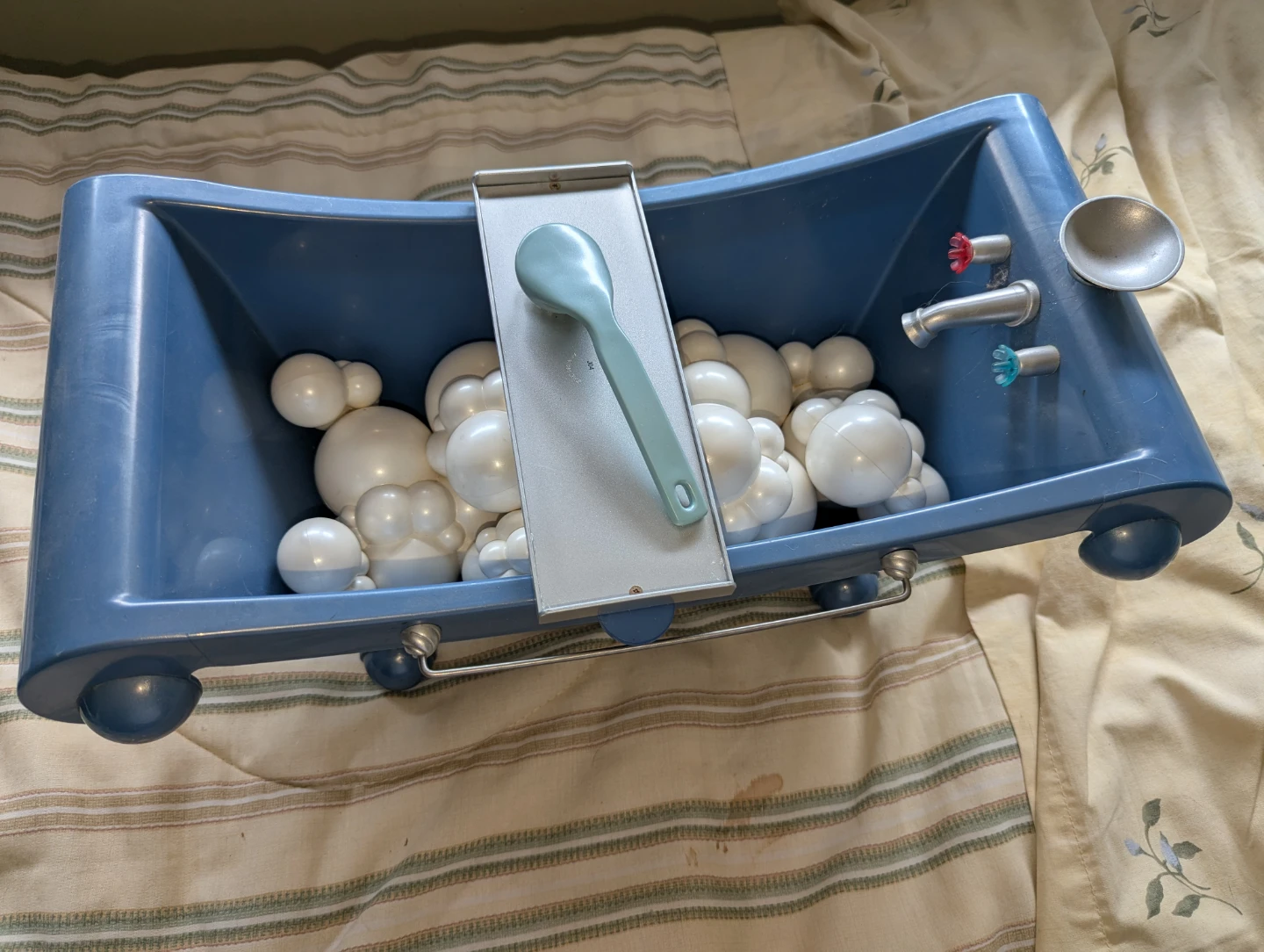 Blue American Doll Bathtub with Accessories - photo 2