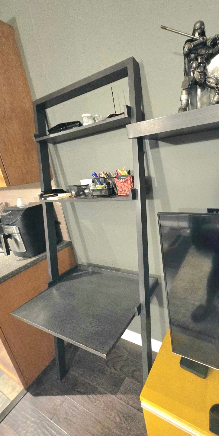 Crate & Barrel Leaning Desk - photo 3