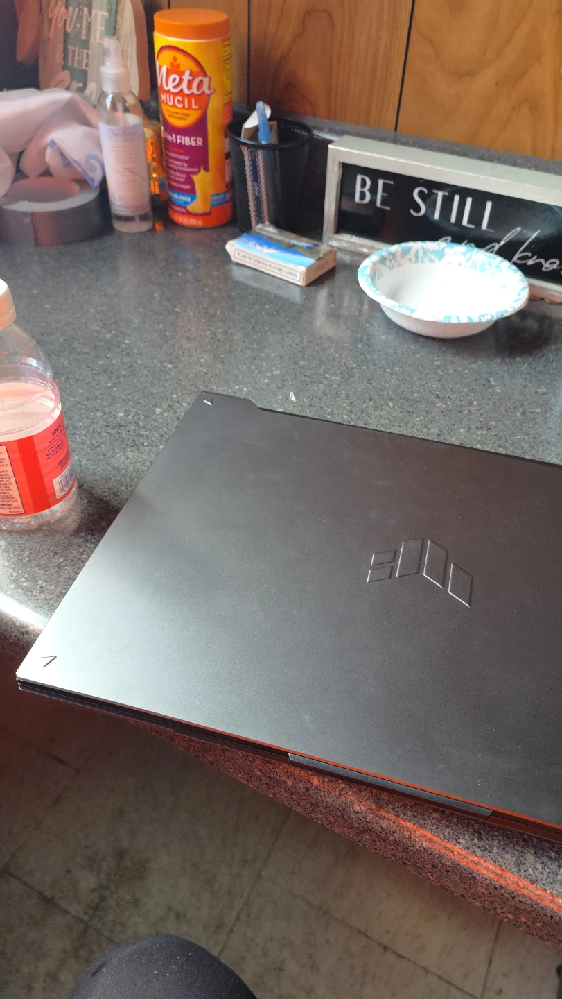 ASUS TUF Gaming A16 Laptop - photo 3