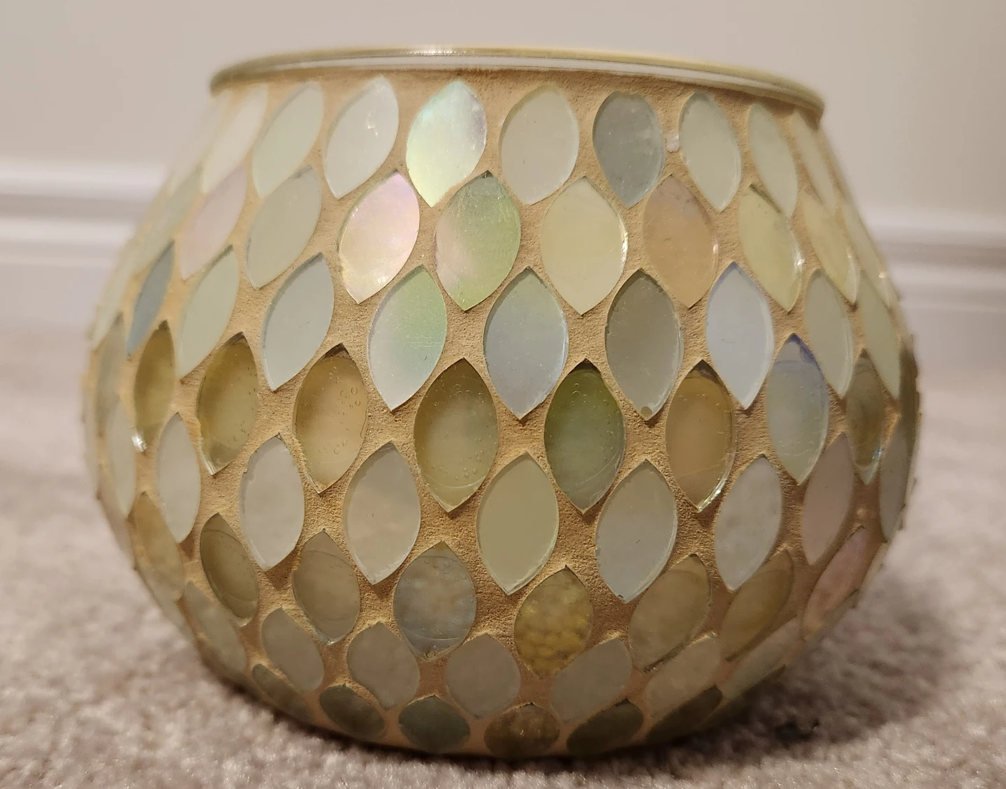 Frosted Snowflake Candle