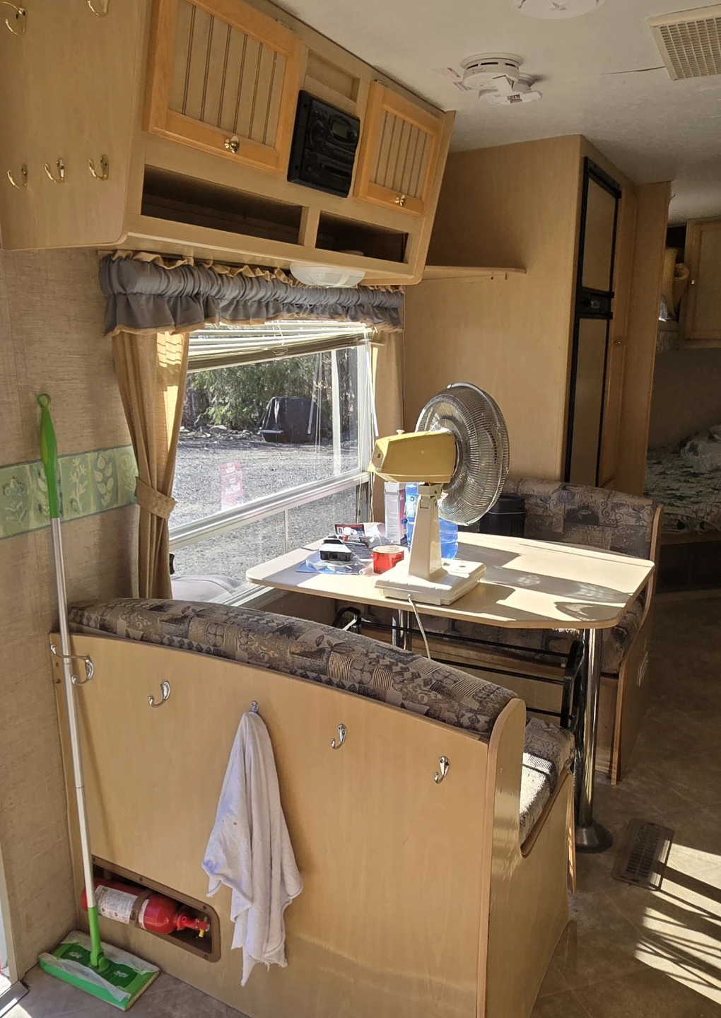 Jayco Jay Feather LGT Trailer Misc Parts - photo 3