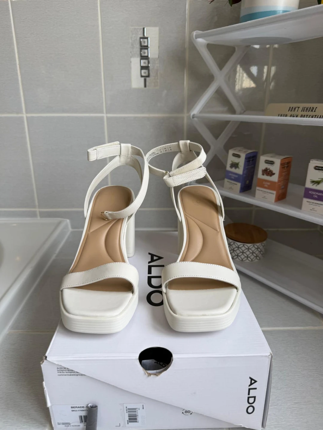 White ALDO Block Heel Sandals Size 10