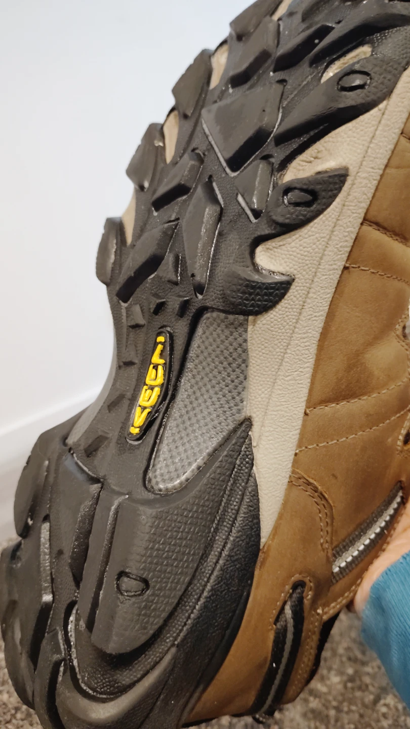 KEEN Brown Leather Hiking Boots - photo 2