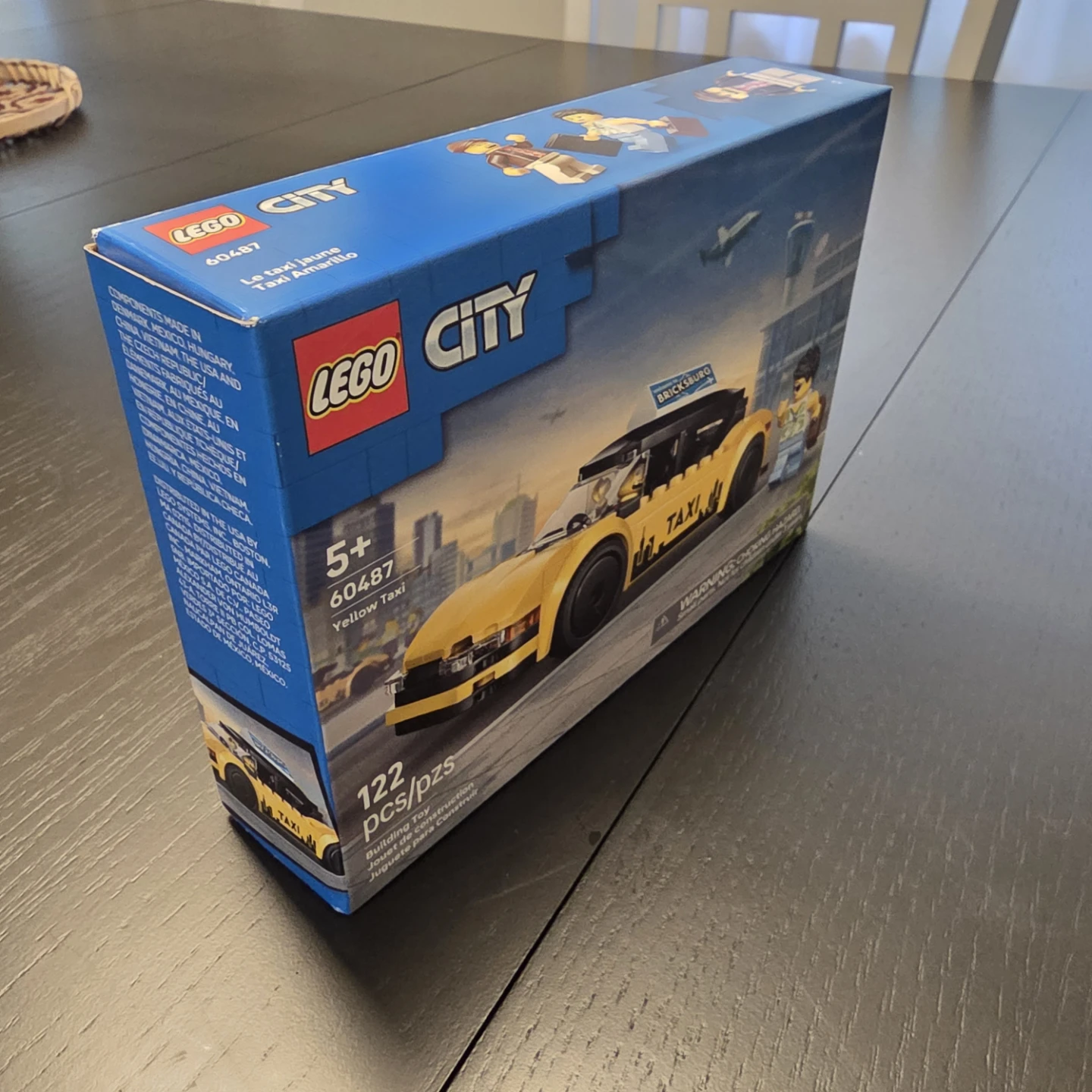LEGO City Yellow Taxi Building Set - photo 3