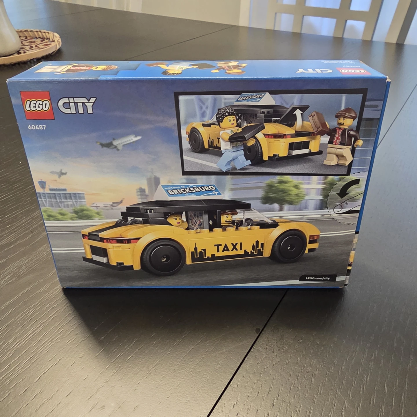 LEGO City Yellow Taxi Building Set - photo 5