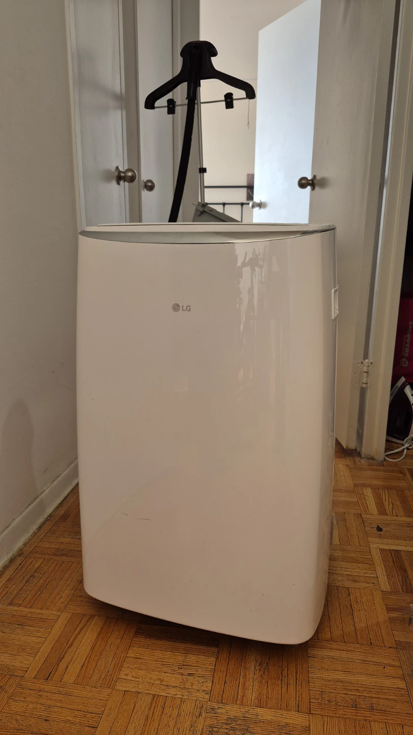 LG Air Conditioner
