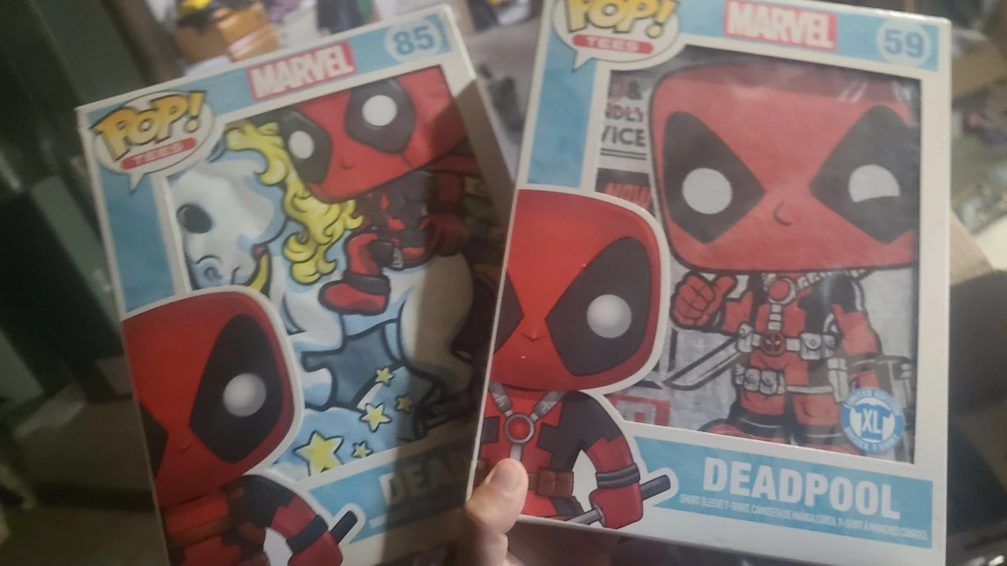Funko Pop! Marvel Deadpool T-Shirts (2-Pack)