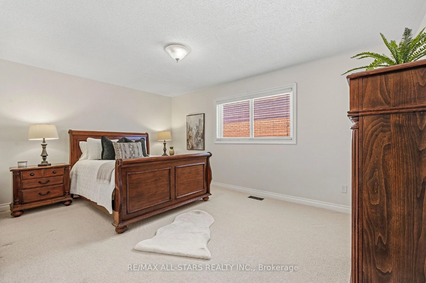 Wooden Sleigh Bed Frame with Matching Nightstands and Dresser - photo 4