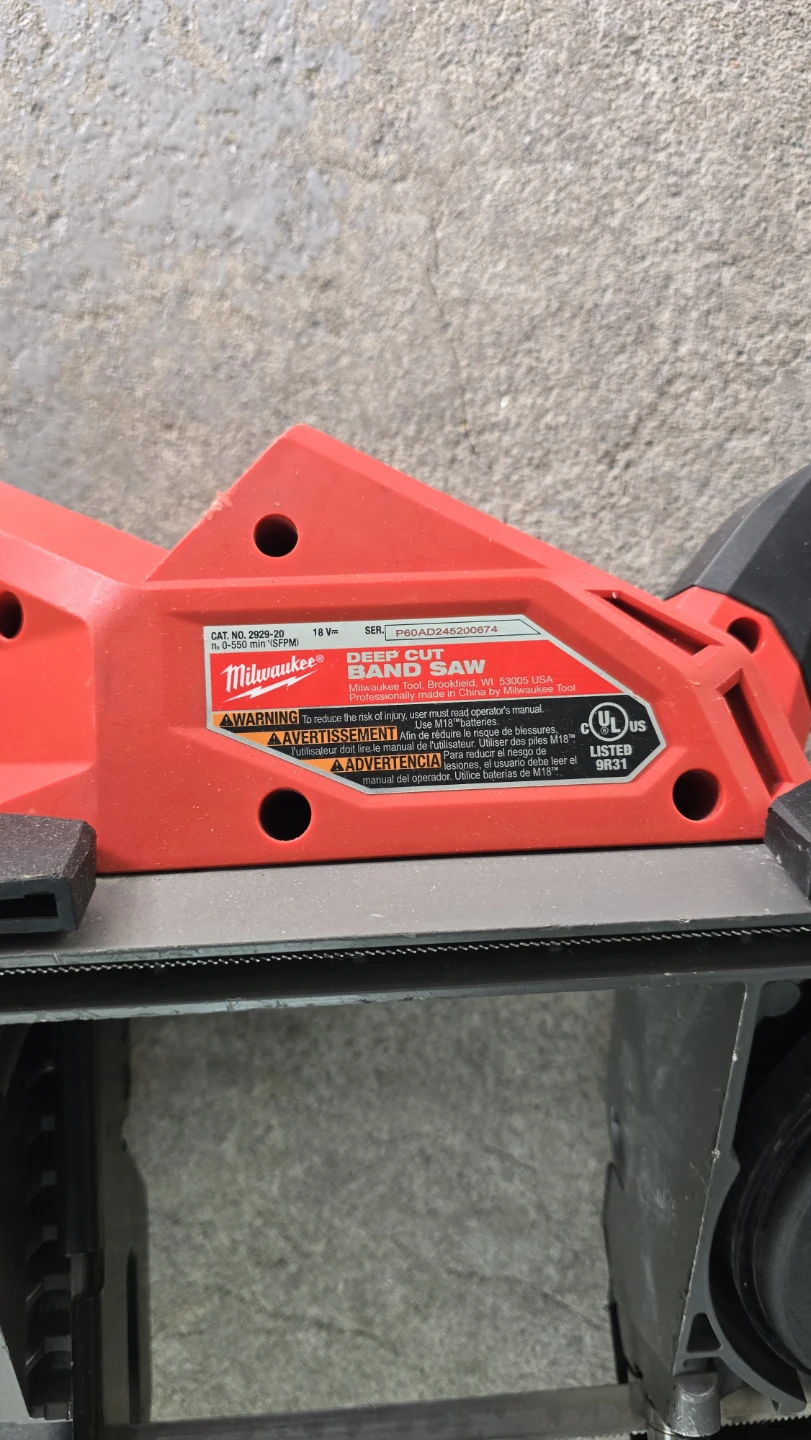 Milwaukee M18 FUEL Deep Cut Band Saw ( FREE BATTERY) 2929-20 - photo 2