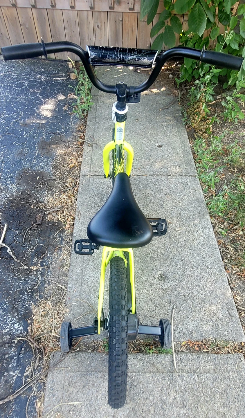 Huffy Rock It 18" Kids Bike - photo 2