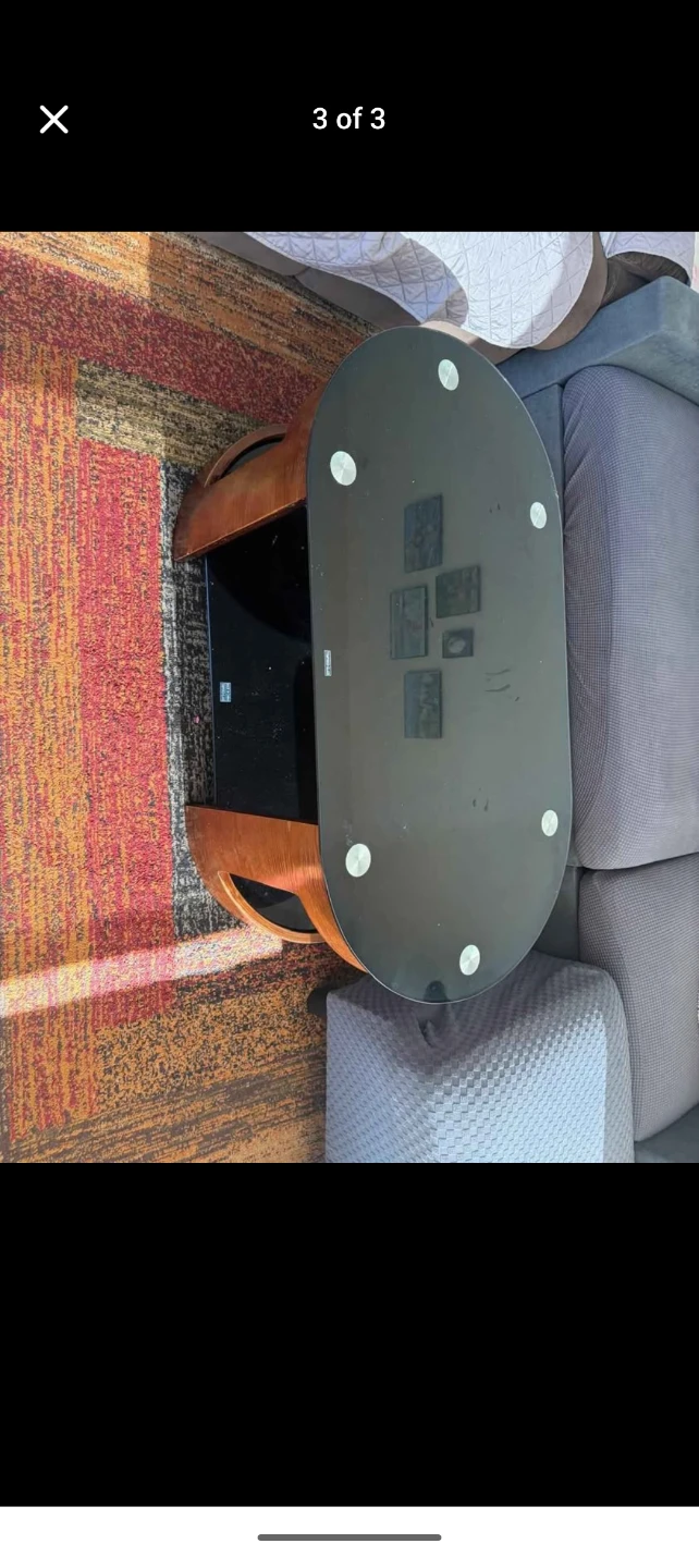 Oval Coffee Table with Glass Top  (WxDxH): 43 x 24 x 18 in