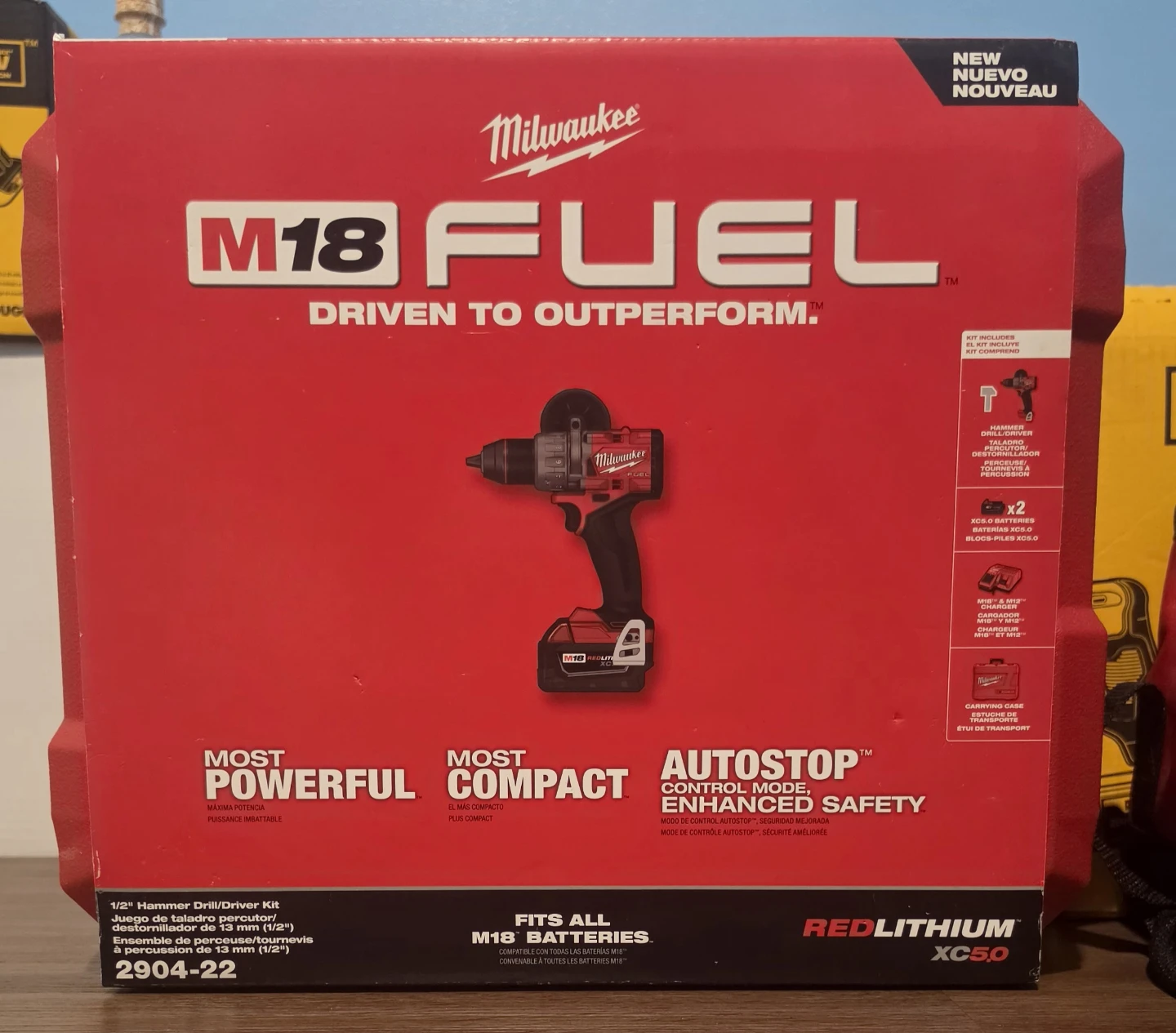 Milwaukee M18 FUEL 1/2" Hammer Drill/Driver Kit