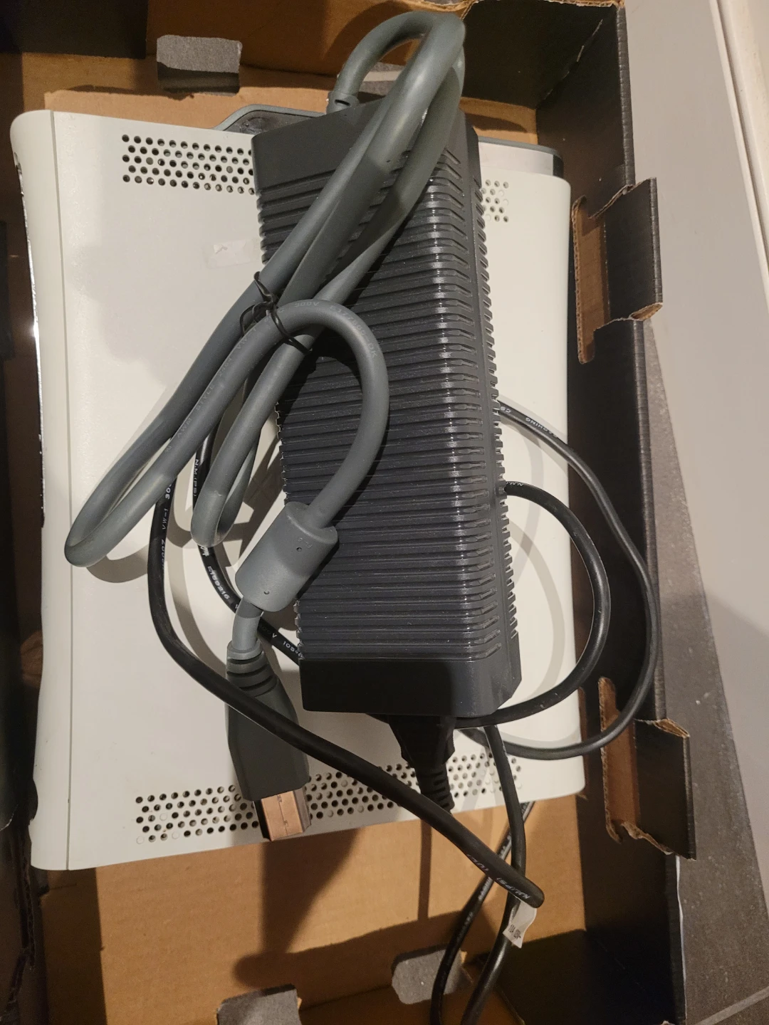 Xbox 360 Console - photo 3