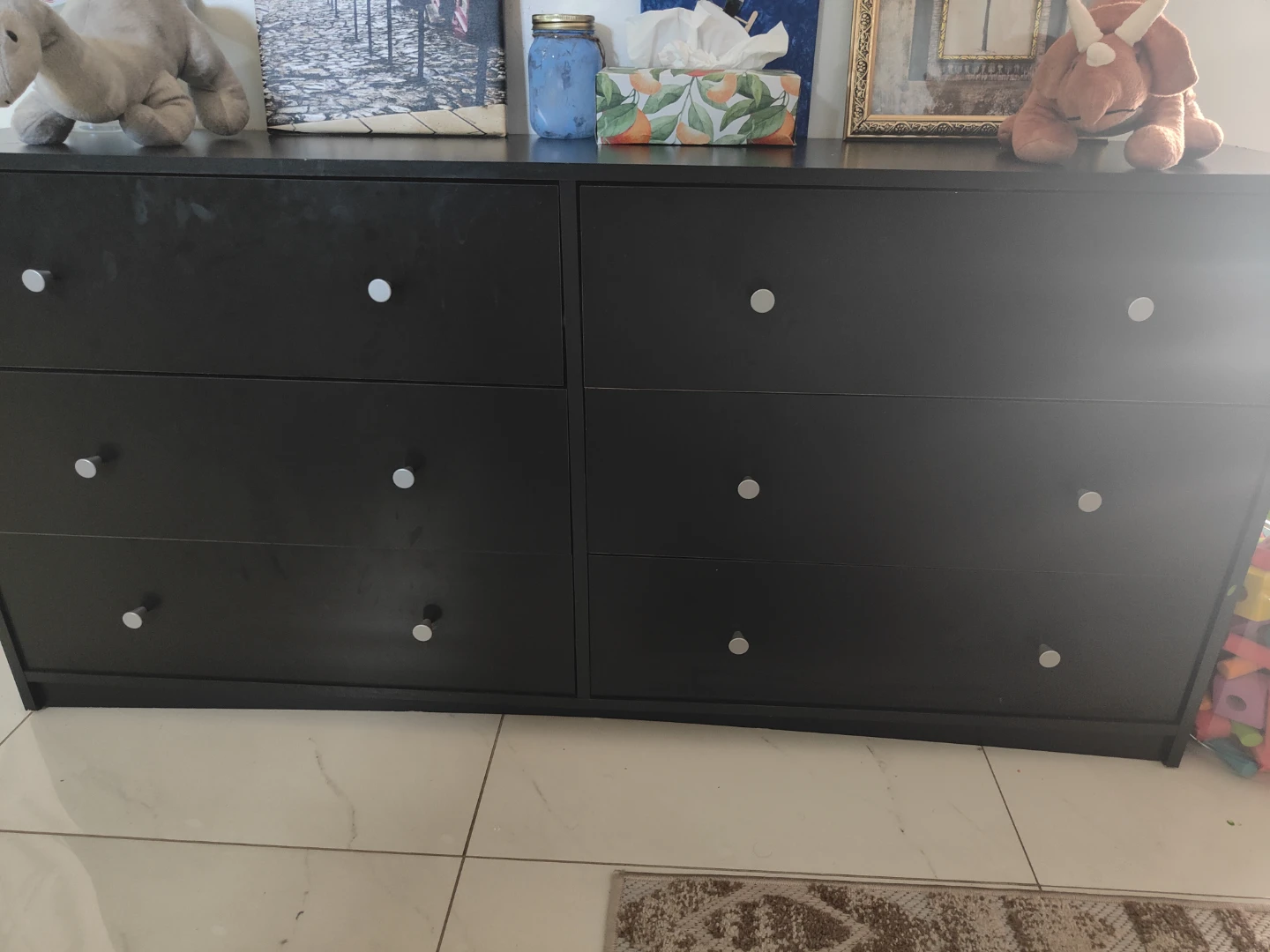 Black Six-Drawer Dresser