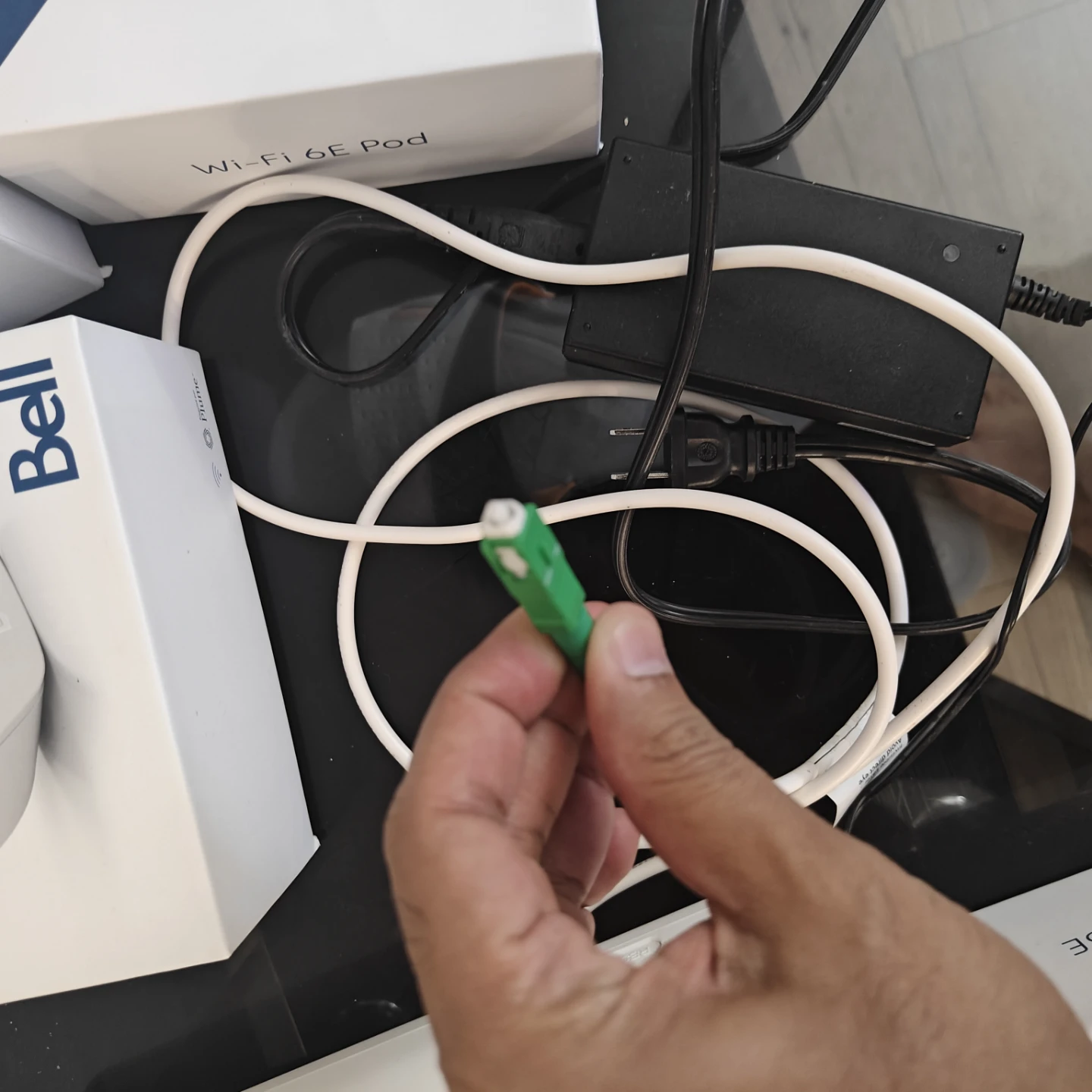Bell Wi-Fi 6E Pod - photo 4