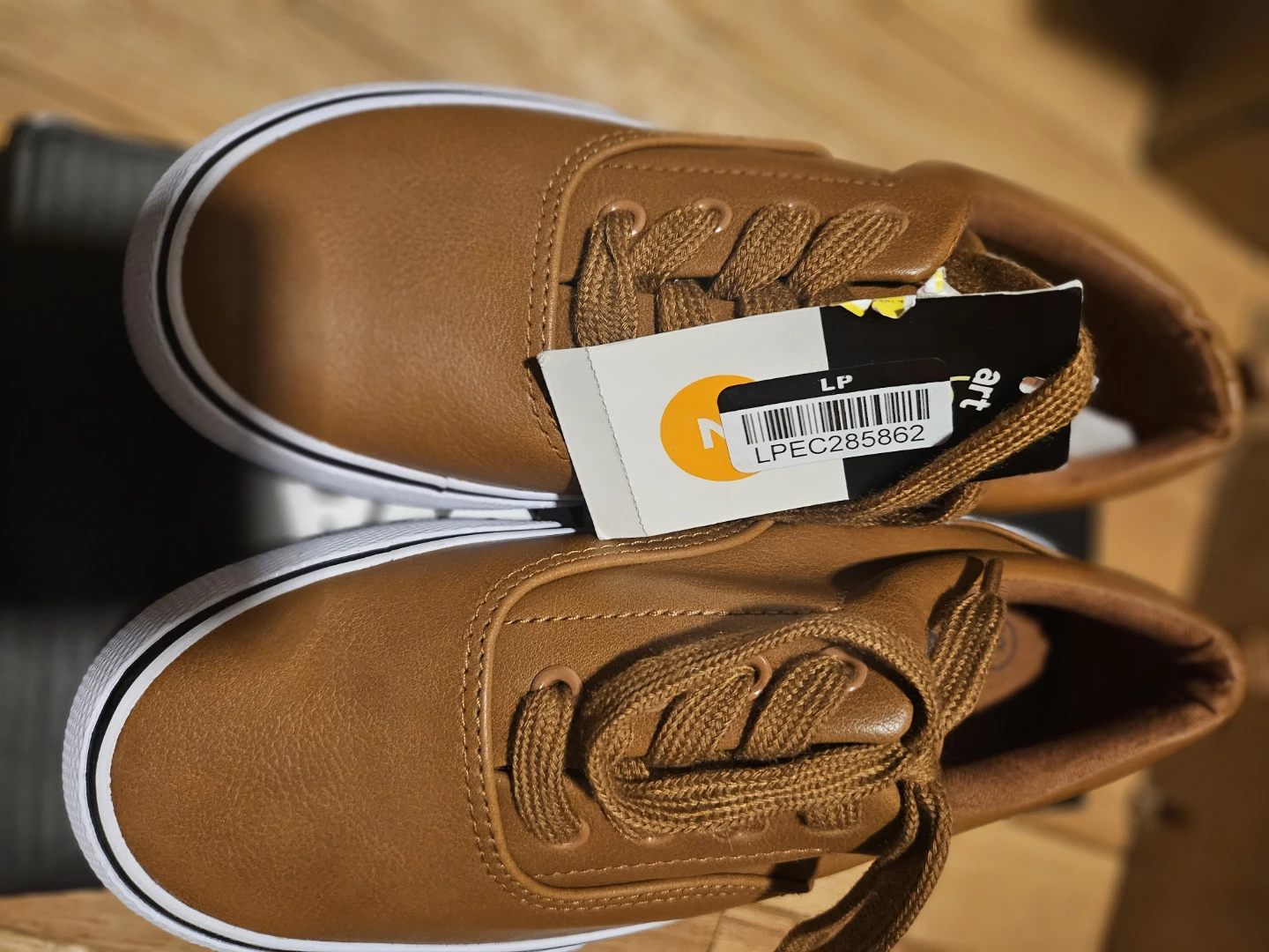 Art Class Brown Lace-Up Sneakers
