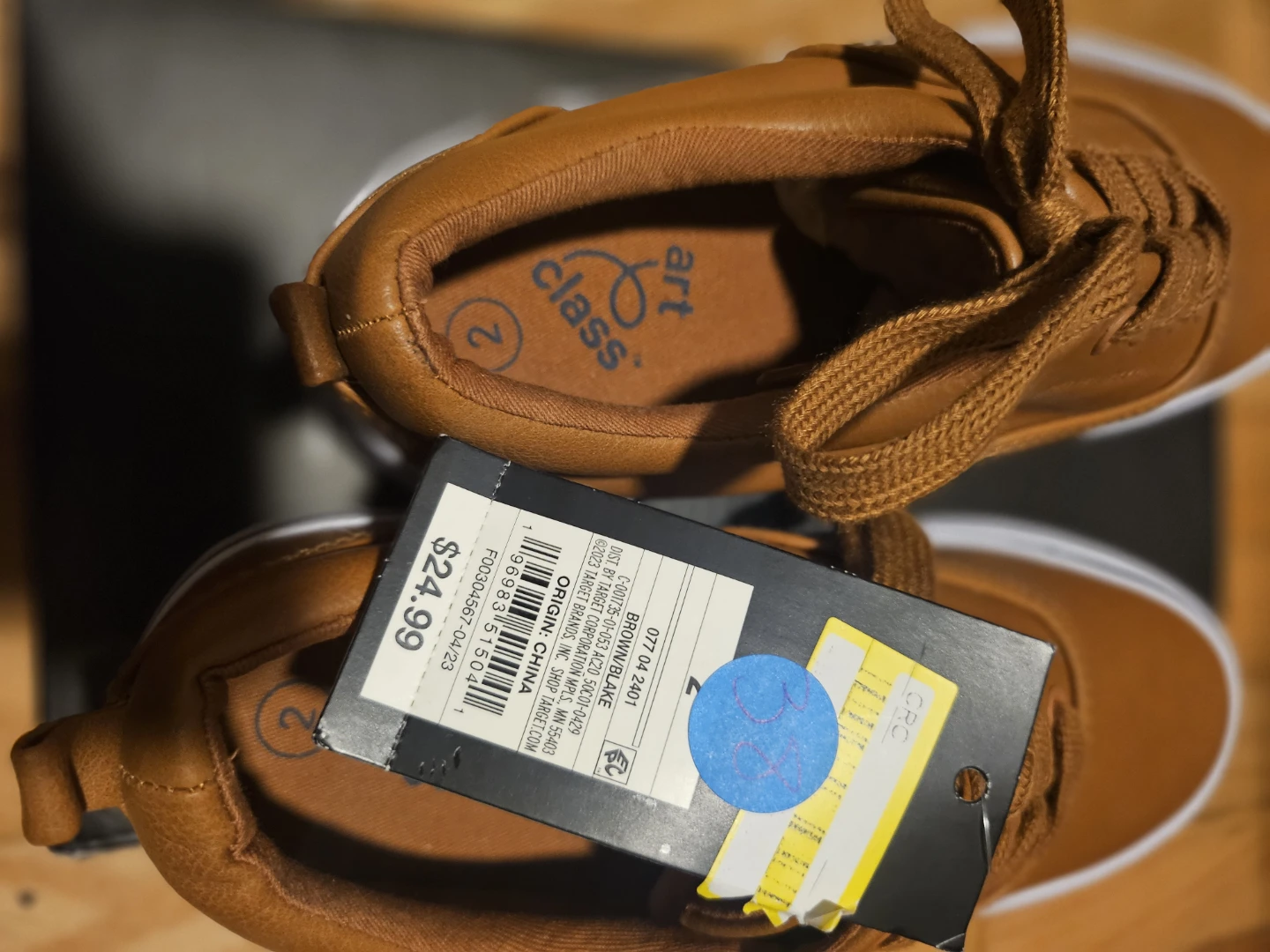 Art Class Brown Lace-Up Sneakers - photo 5