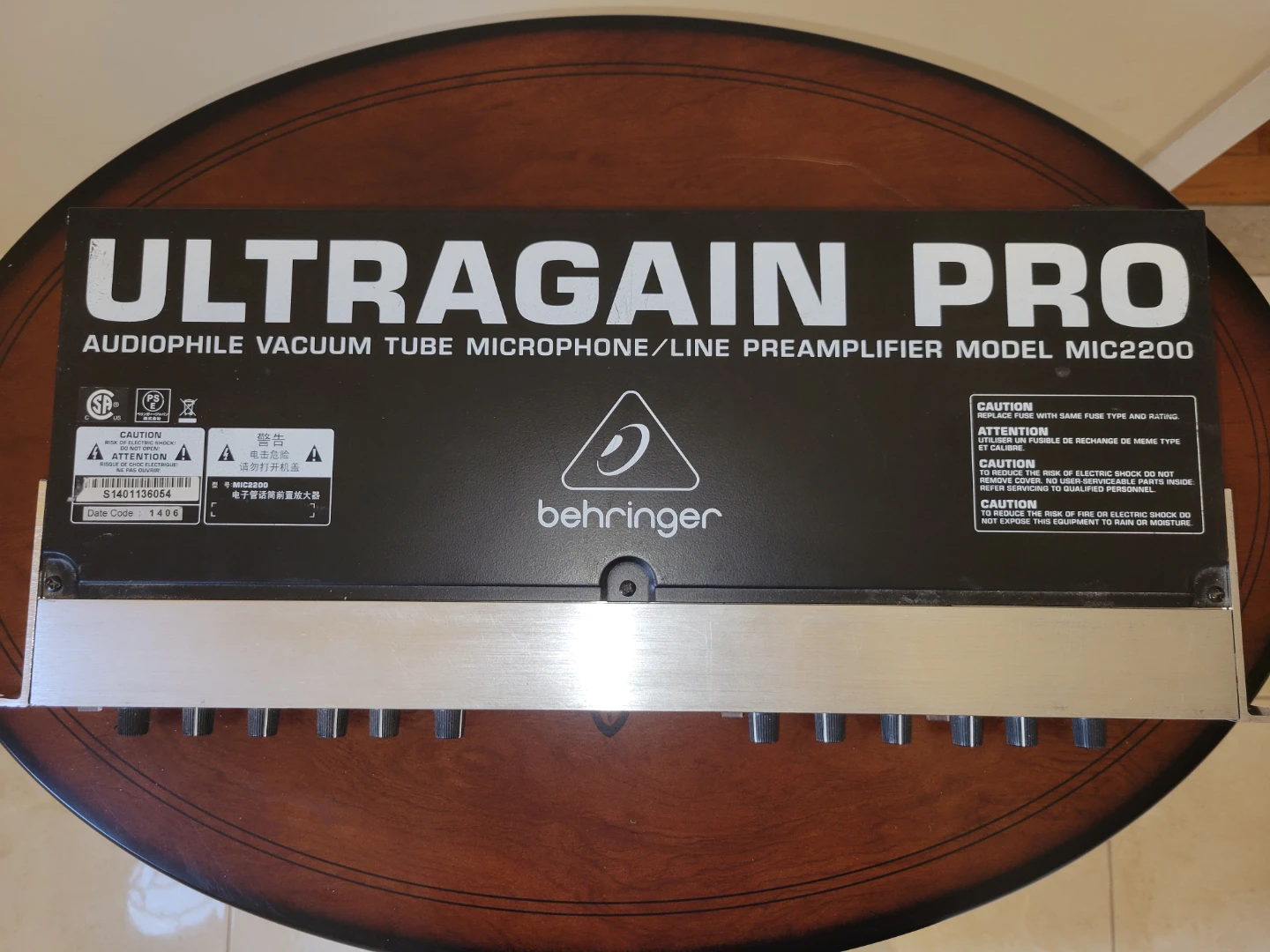 Behringer Ultragain Pro MIC2200 Tube Preamplifier - photo 3