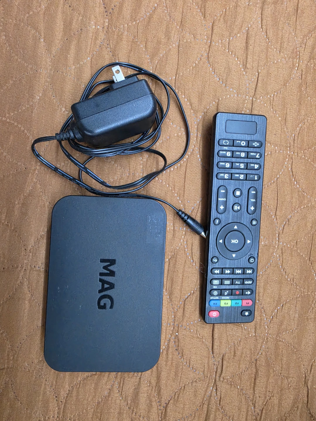 MAG Media Player with Remote and Power Adapter