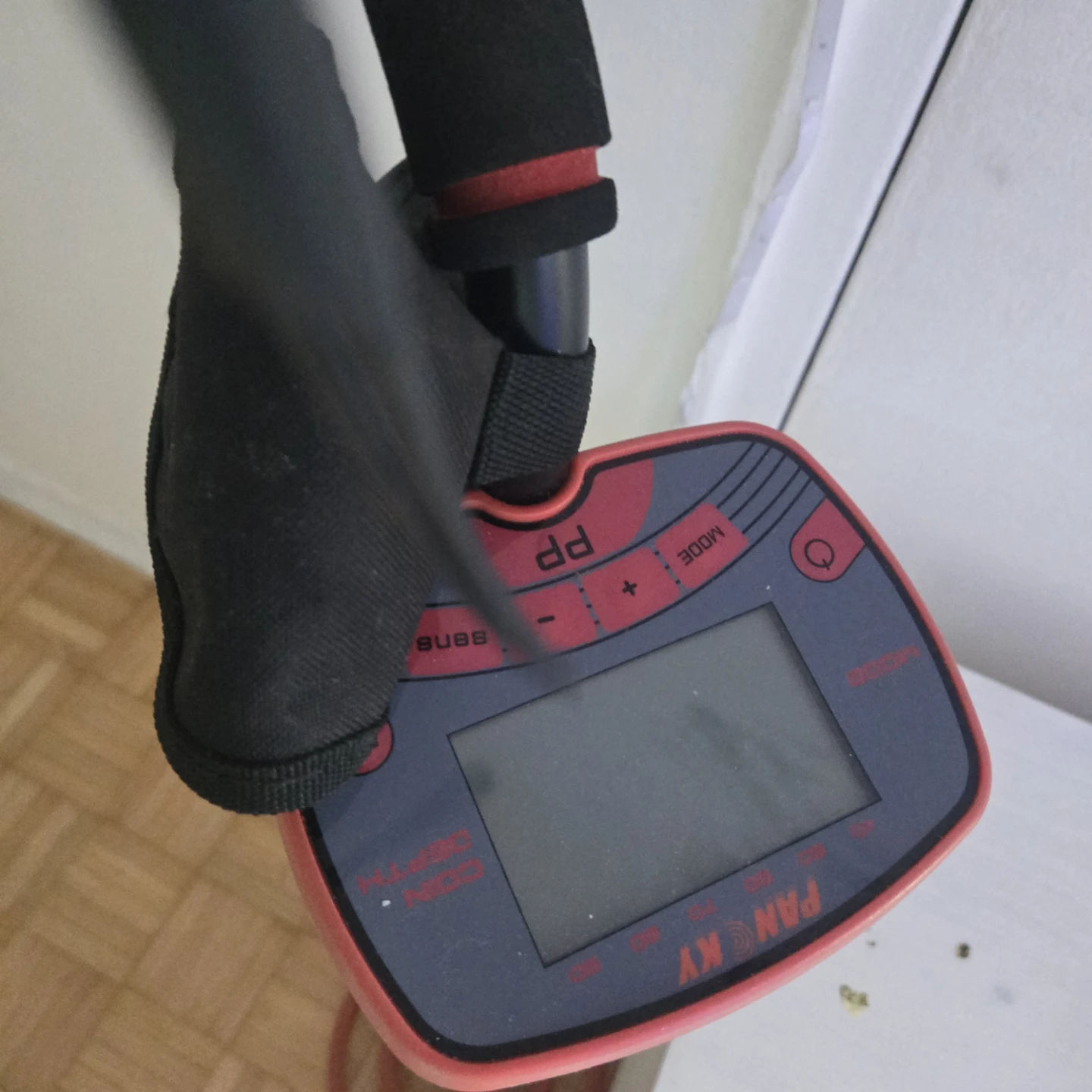 Metal detector