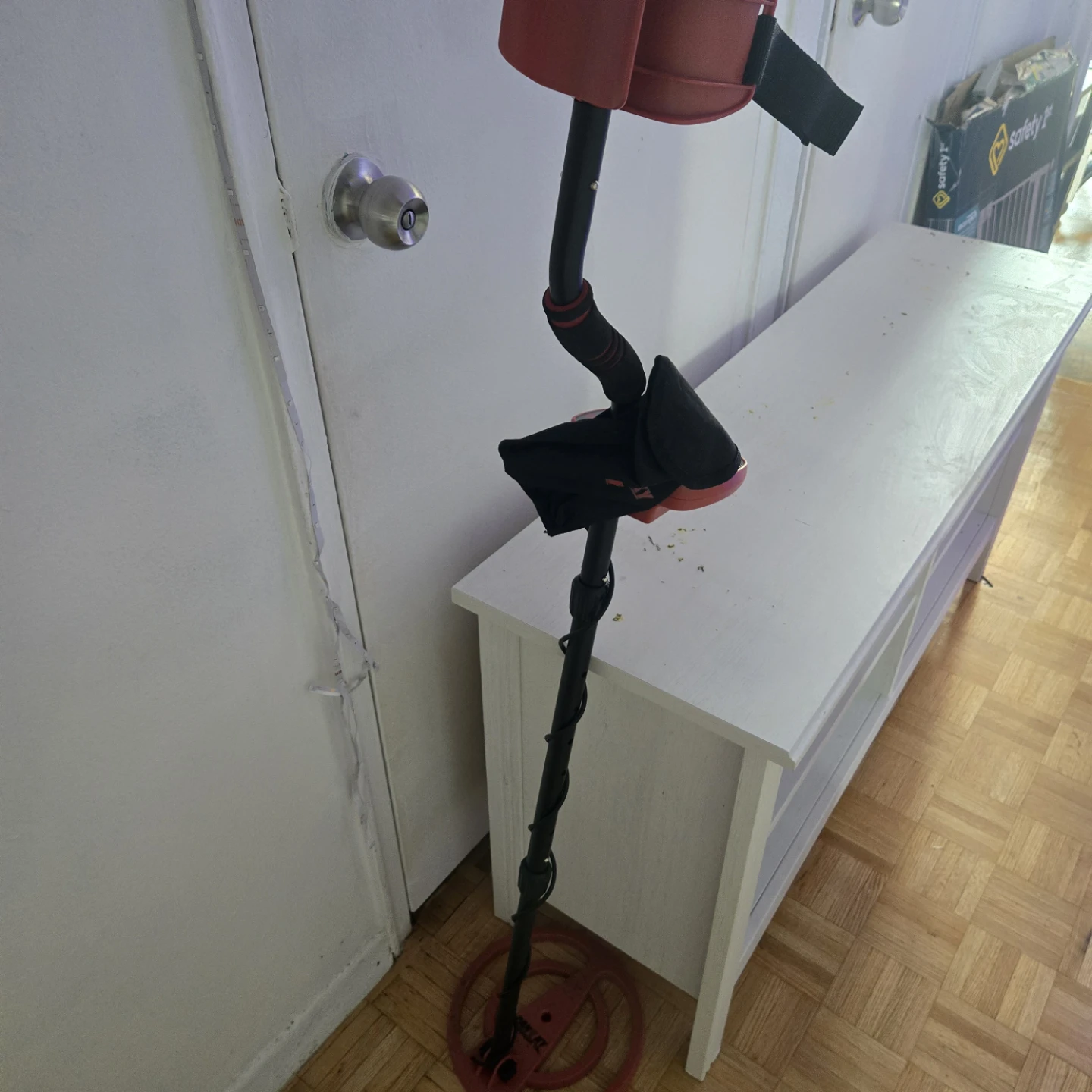 Metal detector - photo 2