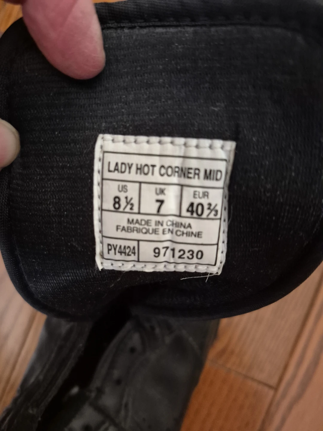 PONY Lady Hot Corner Mid Football Cleats - photo 3