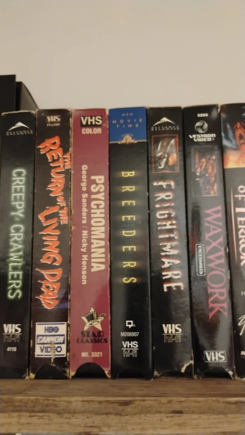 Collection of Horror of vintage VHS Tapes - photo 4