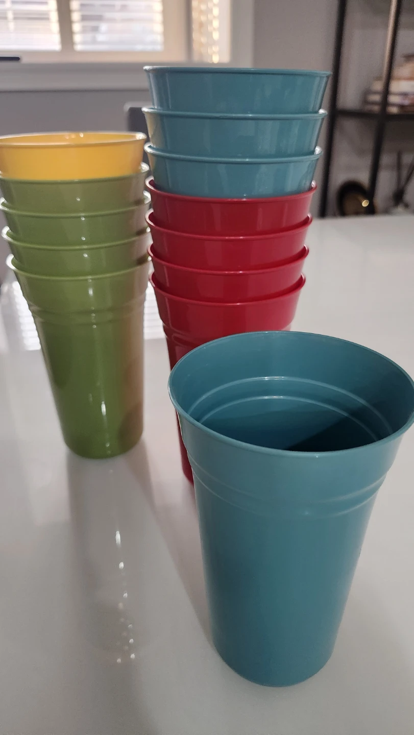 Set of 13 colourful plastic cups - photo 2