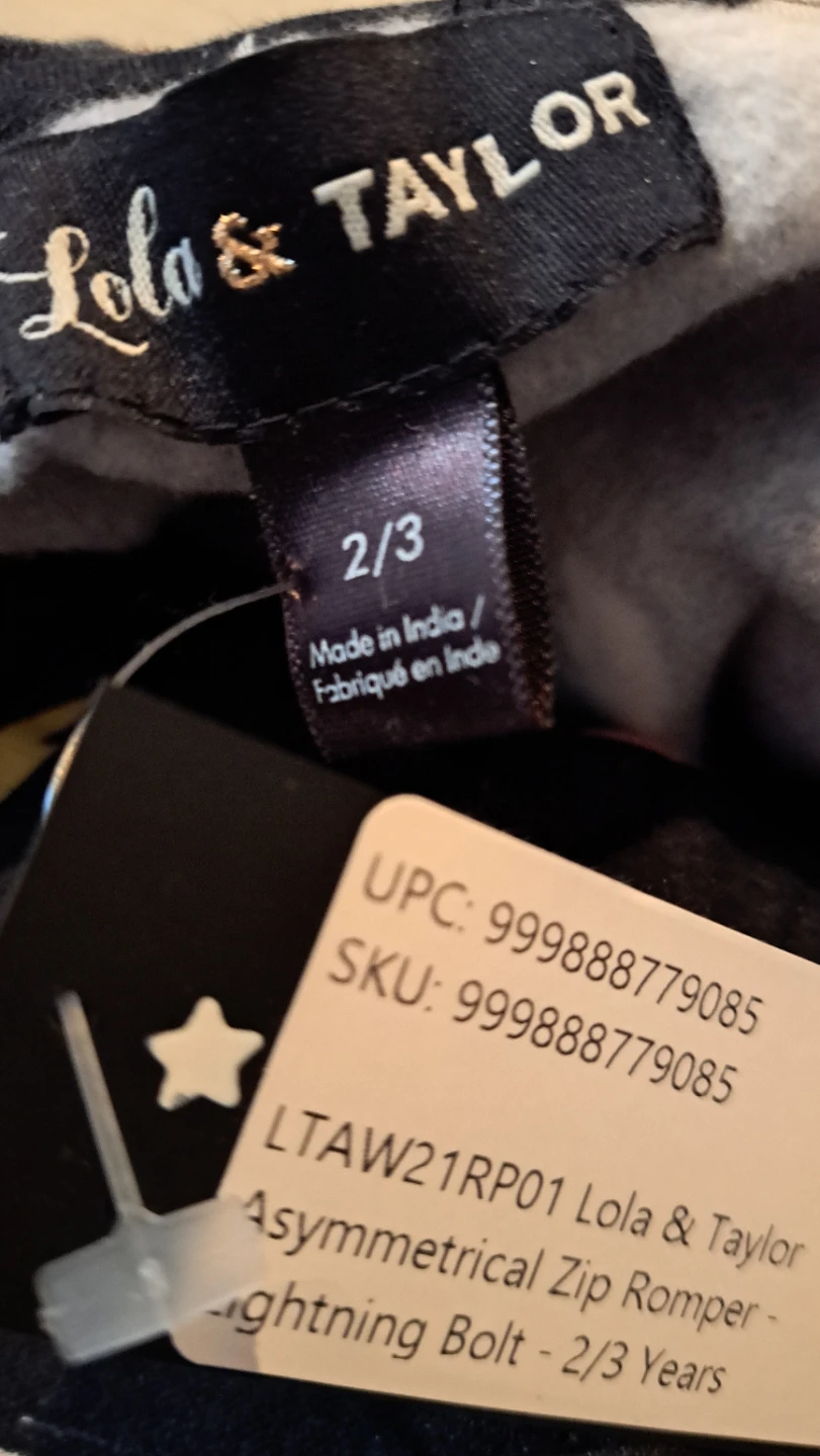 Lola & Taylor Asymmetrical Zip Romper and Hat Set - 2/3 Years - photo 2