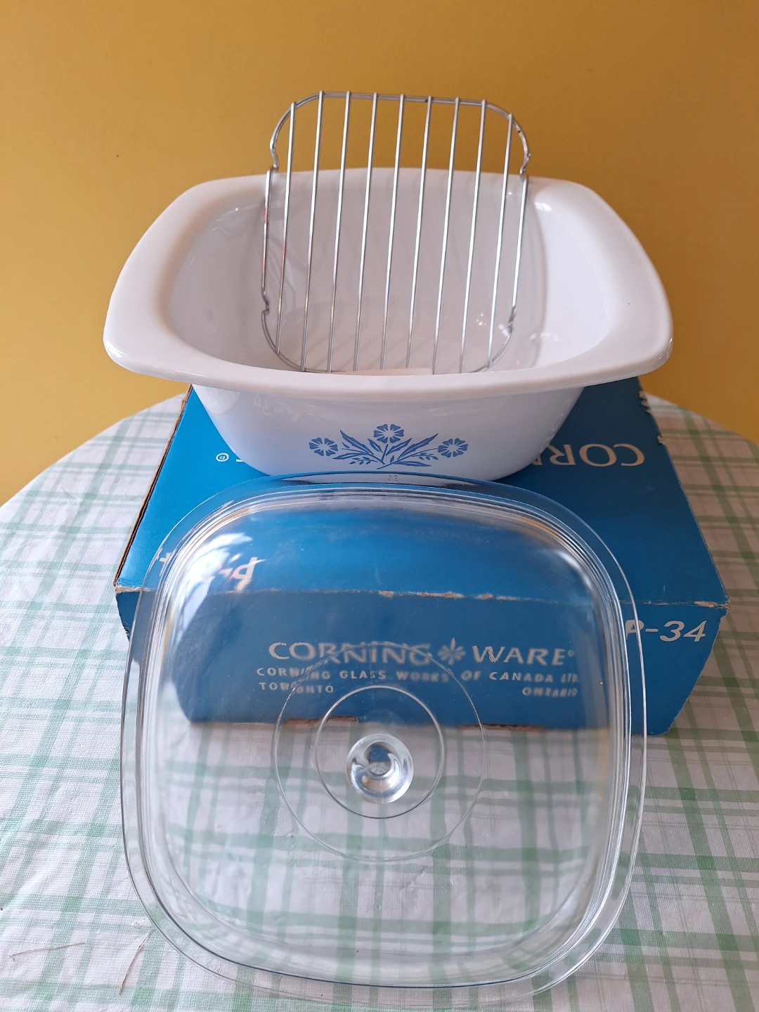 Corning Ware P-34 Dutch Oven 160 oz - photo 5