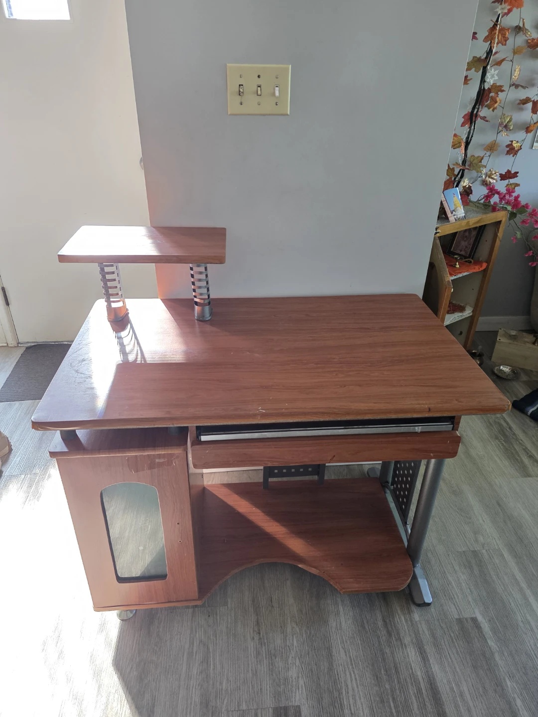 Compact Computer Desk with Monitor Stand