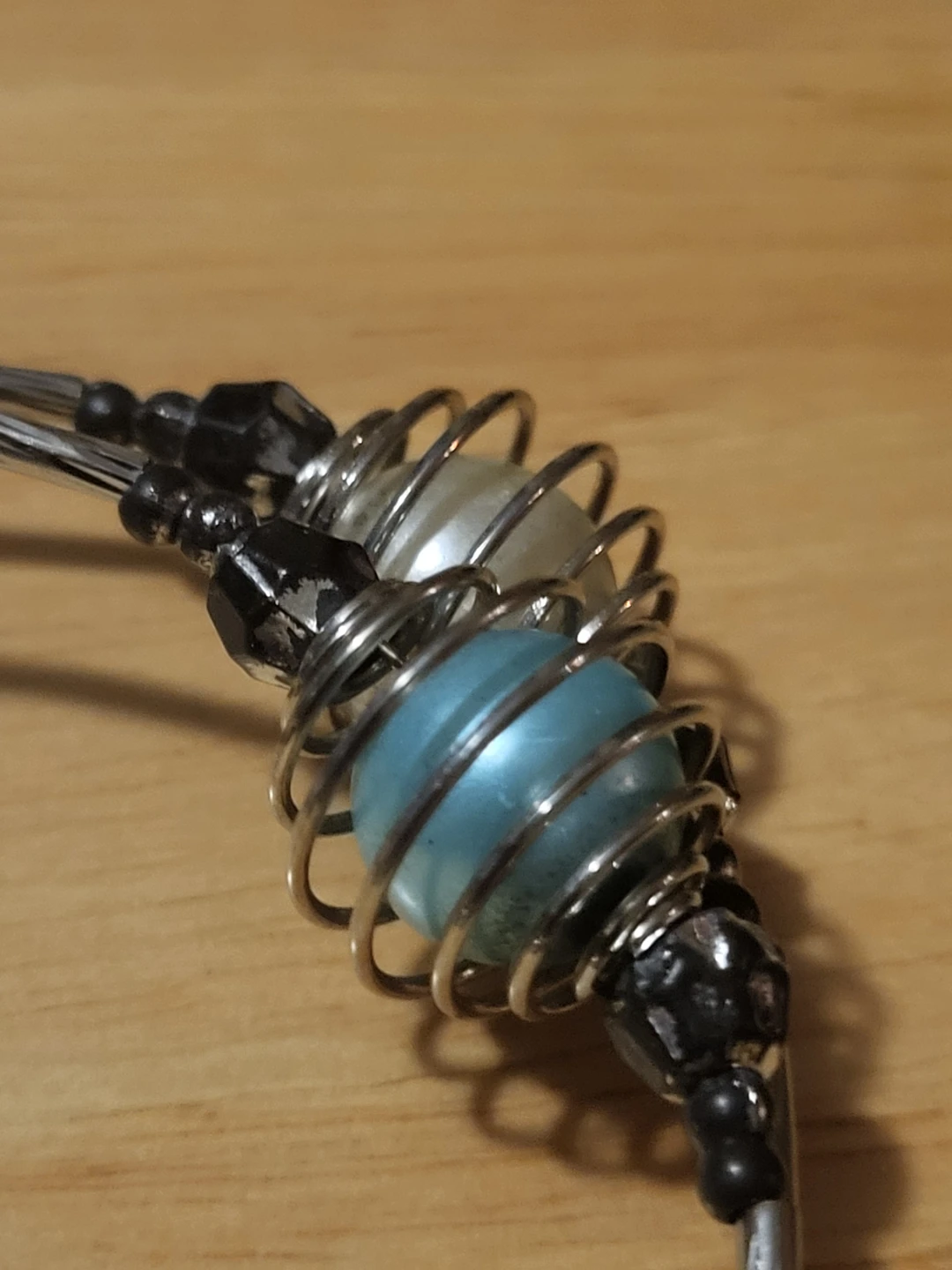 Set of 3 Coil Cage Beaded Bracelets - photo 3
