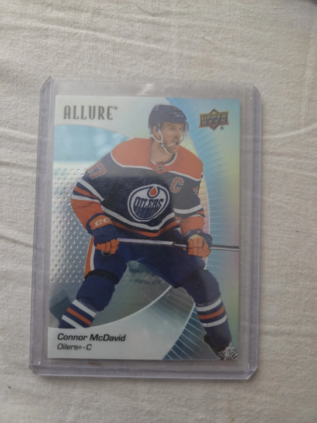 2023-24 Upper Deck Allure Hockey Connor McDavid Card