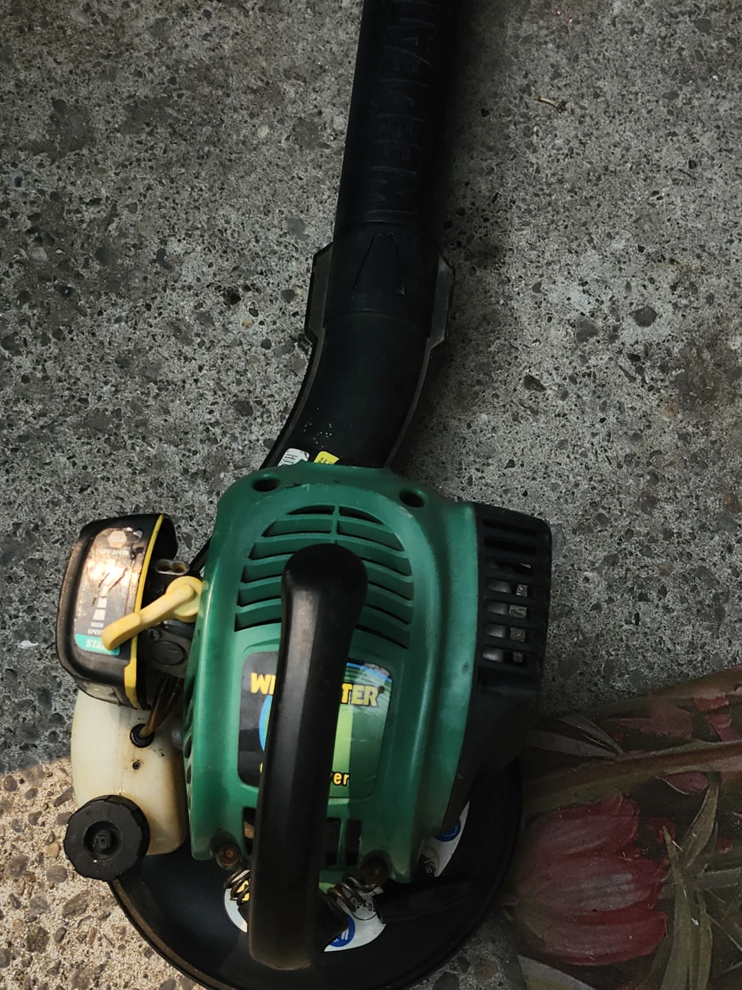 WEED EATER FB25 25CC Gas Blower - photo 3