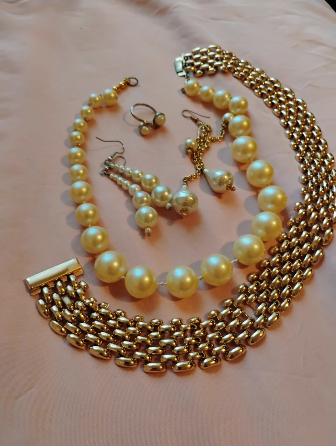 Vintage jewelry - photo 4