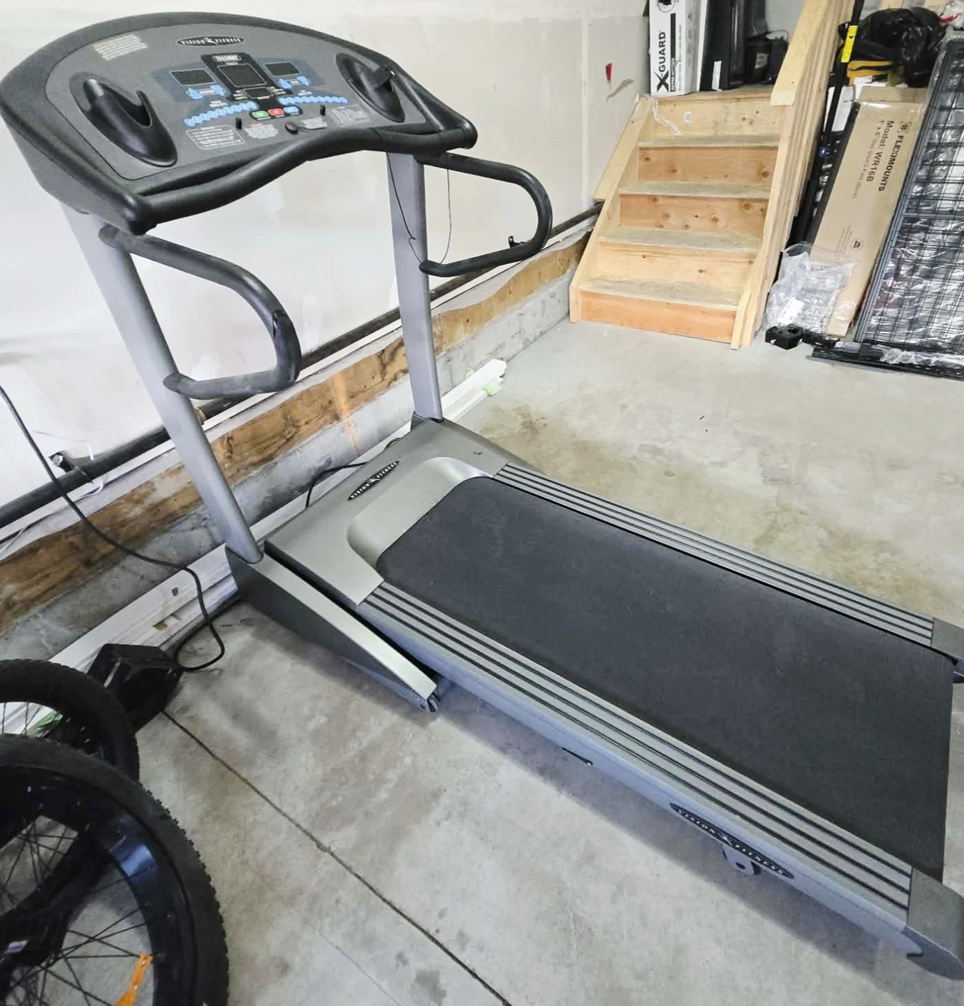 Vision Fitness T7400 Running Treadmill - photo 2